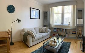 Guestready - Charming Flat In West End